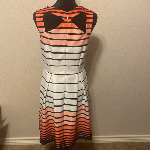 Sandra Darren Color Block Ombré Dress - Picture 3 of 8